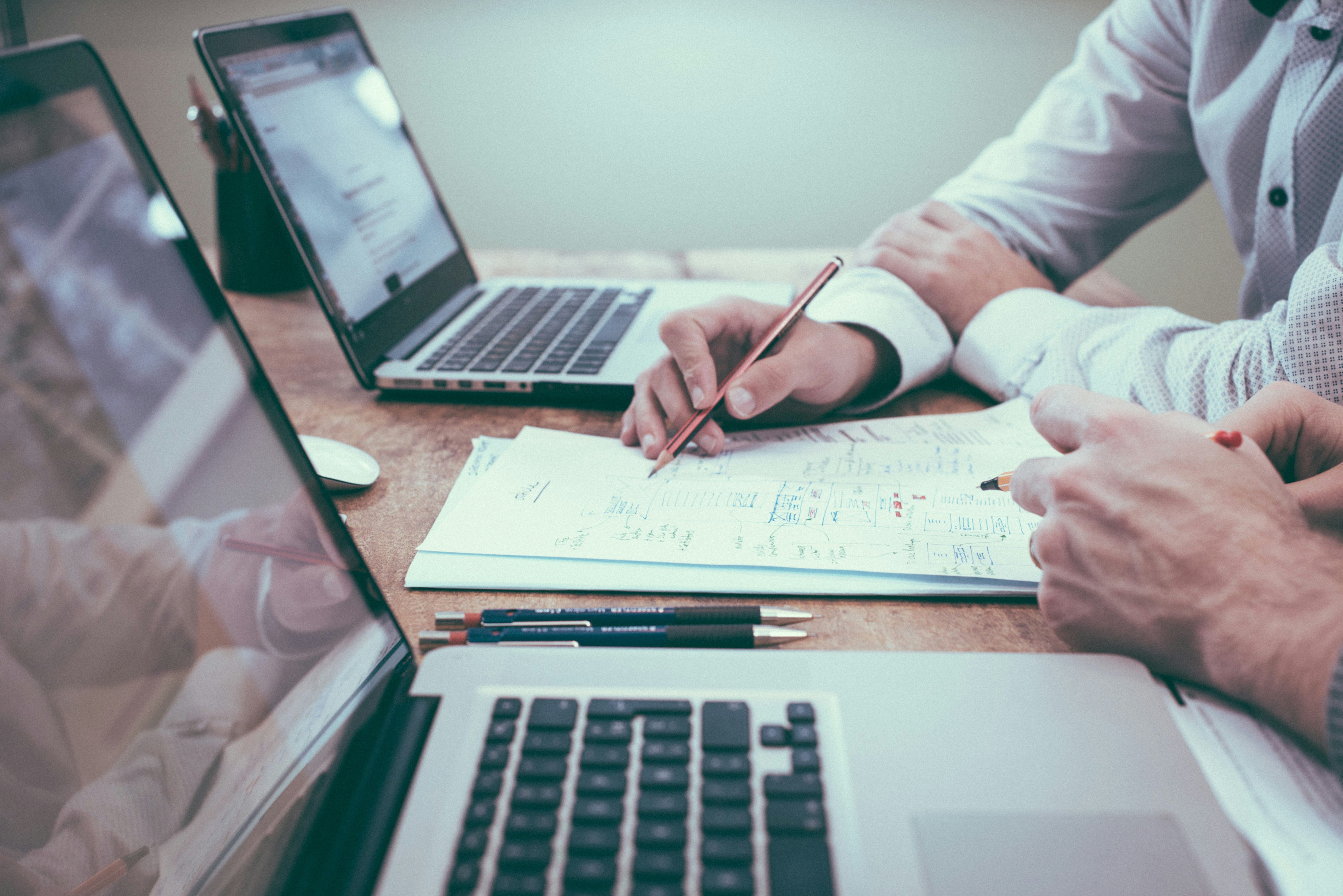 Kollaborative Entwicklung und Planung